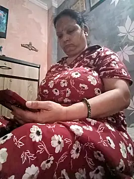 Kavya kapoor online show from April 2026 06:20:01 PM