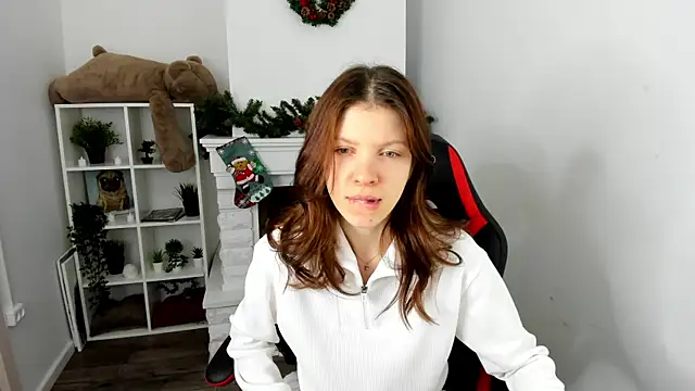 Snapshot of Baby_Evalena chatting on December 2024 04:42:02 AM Baby Evalena online show from December 2024 04:42:02 AM