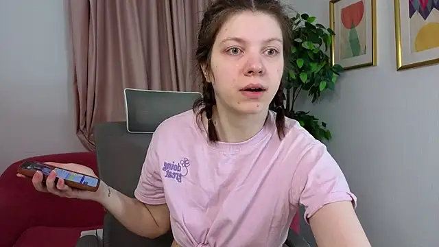 Baby Evalena online show from May 2026 05:27:02 AM