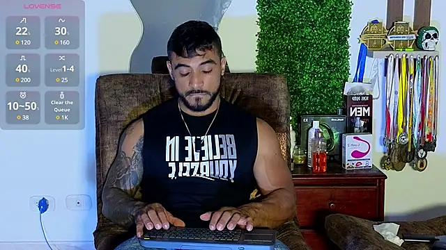 Snapshot of ERIC_HARRISON chatting on March 2025 12:55:02 AM ERIC HARRISON online show from March 2025 12:55:02 AM