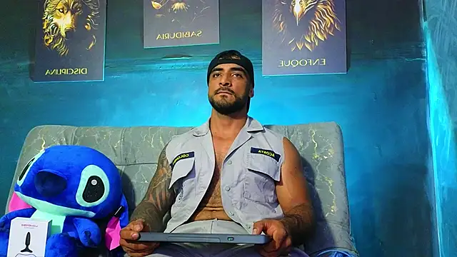 Snapshot of ERIC_HARRISON chatting on October 2025 11:50:04 PM ERIC HARRISON online show from October 2025 11:50:04 PM