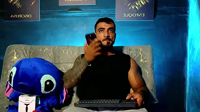 Snapshot of ERIC_HARRISON chatting on November 2025 10:53:02 PM ERIC HARRISON online show from November 2025 10:53:02 PM