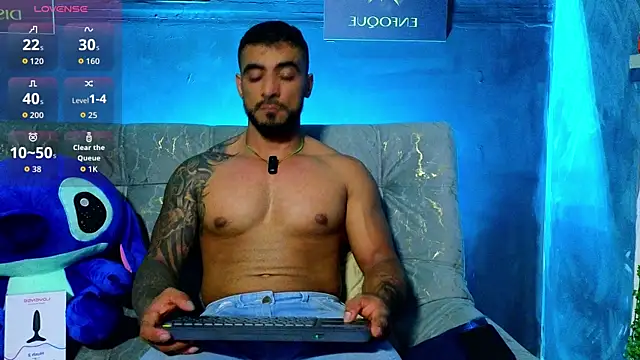 Snapshot of ERIC_HARRISON chatting on November 2025 04:34:02 AM ERIC HARRISON online show from November 2025 04:34:02 AM