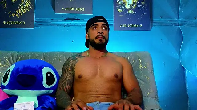 Snapshot of ERIC_HARRISON chatting on November 2025 03:16:02 AM ERIC HARRISON online show from November 2025 03:16:02 AM