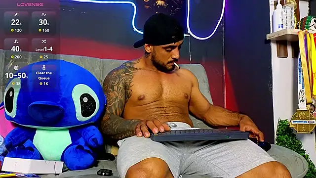 Snapshot of ERIC_HARRISON chatting on February 2026 10:41:01 PM ERIC HARRISON online show from February 2026 10:41:01 PM