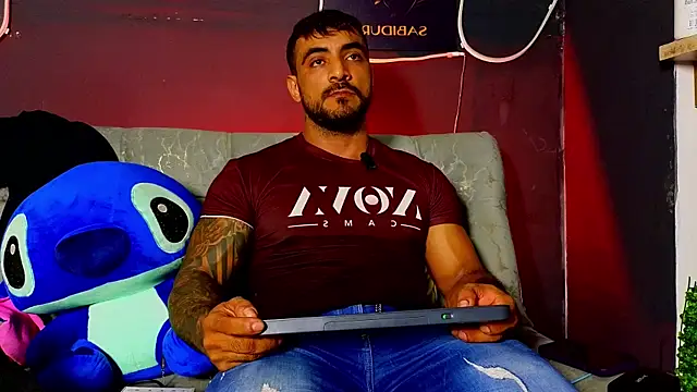 Snapshot of ERIC_HARRISON chatting on February 2026 03:07:02 AM ERIC HARRISON online show from February 2026 03:07:02 AM