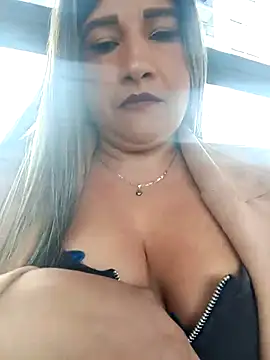 Snapshot of Hannahcandyy chatting on February 2026 01:37:01 PM Hannahcandyy online show from February 2026 01:37:01 PM