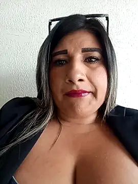 Snapshot of Hannahcandyy chatting on April 2026 07:18:02 PM Hannahcandyy online show from April 2026 07:18:02 PM