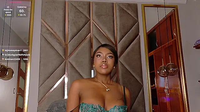 Snapshot of Lola_King chatting on January 2025 05:11:01 AM Lola King online show from January 2025 05:11:01 AM