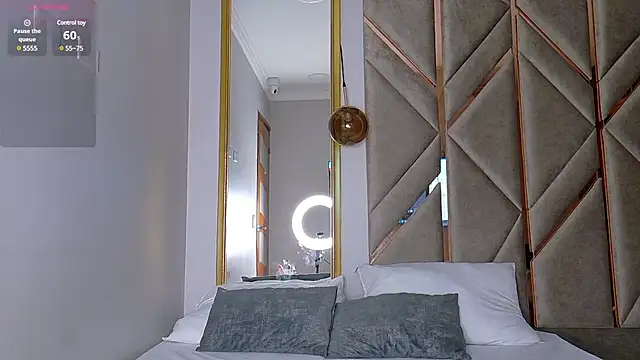 Snapshot of Lola_King chatting on January 2025 03:51:01 AM Lola King online show from January 2025 03:51:01 AM