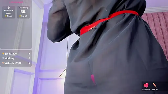 Snapshot of Lola_King chatting on January 2025 01:34:01 PM Lola King online show from January 2025 01:34:01 PM