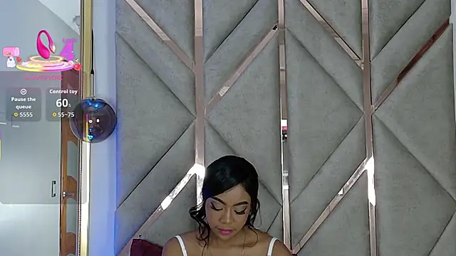 Snapshot of Lola_King chatting on November 2025 11:48:01 PM Lola King online show from November 2025 11:48:01 PM