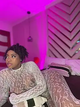 Lola King online show from May 2026 02:30:01 AM
