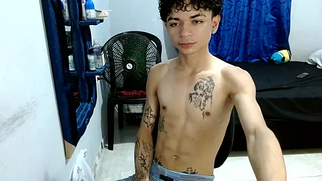 Snapshot of Lovebeng_ chatting on March 2025 10:39:02 PM Lovebeng online show from March 2025 10:39:02 PM