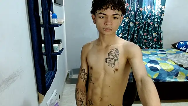 Snapshot of Lovebeng_ chatting on March 2025 09:43:02 PM Lovebeng online show from March 2025 09:43:02 PM