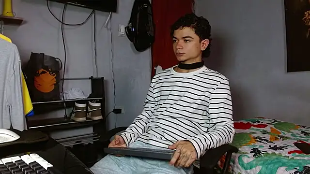 Snapshot of Lovebeng_ chatting on July 2026 09:06:02 PM Lovebeng online show from July 2026 09:06:02 PM