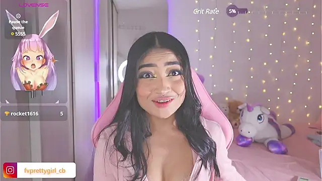 Snapshot of urfavprettygirl chatting on December 2024 07:39:02 AM urfavprettygirl online show from December 2024 07:39:02 AM