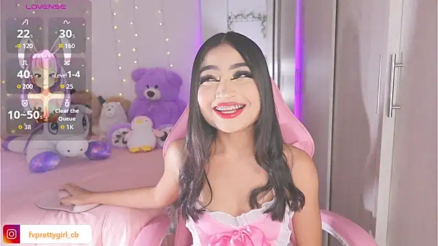 Snapshot of urfavprettygirl chatting on October 2025 07:45:01 AM urfavprettygirl online show from October 2025 07:45:01 AM