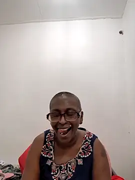 mamakarma1403 online show from May 2026 01:11:01 AM