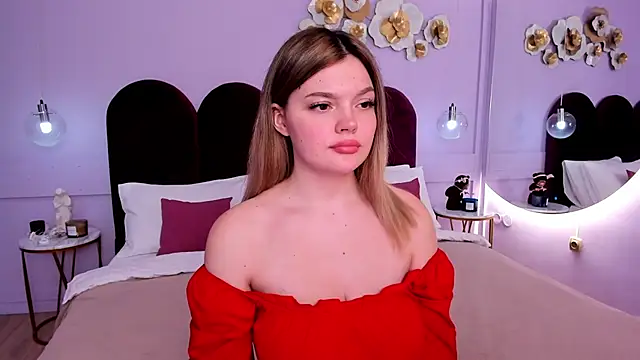 Snapshot of ZaraBloom chatting on March 2025 01:54:02 AM ZaraBloom online show from March 2025 01:54:02 AM