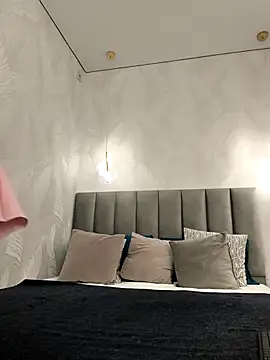 Snapshot of AliceBrayan chatting on February 2025 05:13:01 AM AliceBrayan online show from February 2025 05:13:01 AM