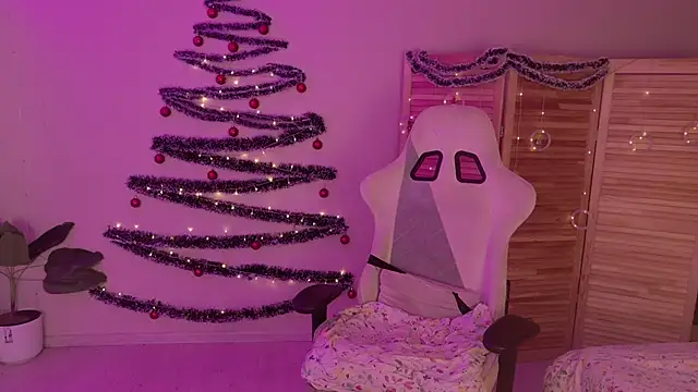 Snapshot of Miss_Mia_Murr chatting on December 2025 04:53:01 AM Miss Mia Murr online show from December 2025 04:53:01 AM