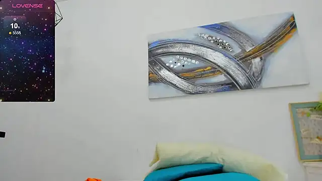 Snapshot of ebony_beckyy chatting on December 2024 08:03:02 PM ebony beckyy online show from December 2024 08:03:02 PM