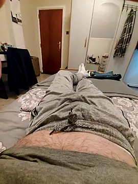 pascalino100 online show from October 2025 04:38:02 PM