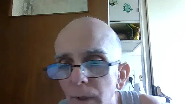 mariusica1xh online show from June 2026 01:09:02 PM