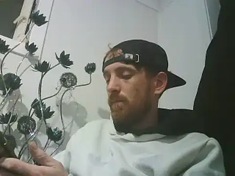 Snapshot of PocoLoco420 chatting on May 2026 10:15:02 PM PocoLoco420 online show from May 2026 10:15:02 PM