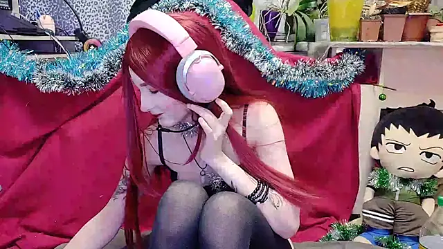 Snapshot of Linda_Harrisons chatting on December 2024 11:56:02 PM Linda Harrisons online show from December 2024 11:56:02 PM