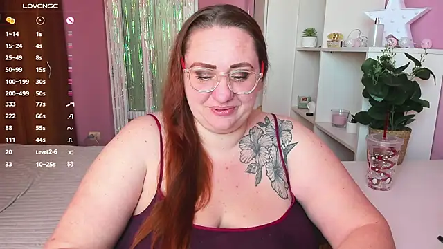 lovely adelle online show from December 2024 11:18:01 AM