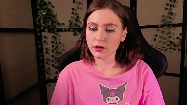 Diana Flower online show from March 2026 01:25:01 PM