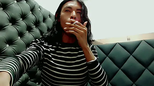 Snapshot of danna_veryhot_ chatting on March 2025 04:17:02 PM danna veryhot online show from March 2025 04:17:02 PM