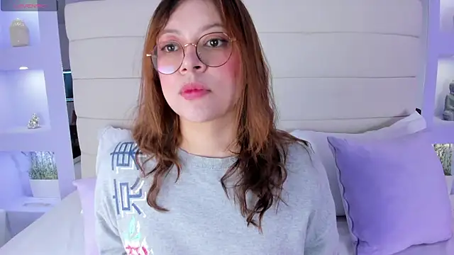 Lanna18 online show from February 2025 11:44:02 AM