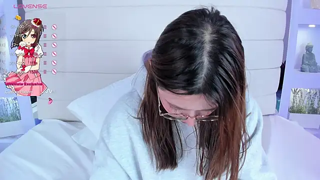 Lanna18 online show from February 2025 05:48:02 PM