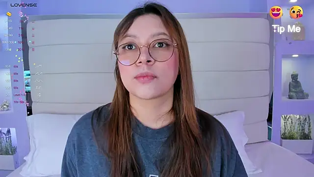 Lanna18 online show from March 2025 11:39:02 AM