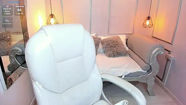 Lanna18 online show from March 2025 11:58:02 AM