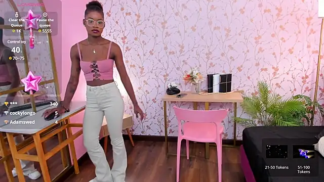 Snapshot of amber-hill chatting on March 2025 01:20:02 AM amber-hill online show from March 2025 01:20:02 AM