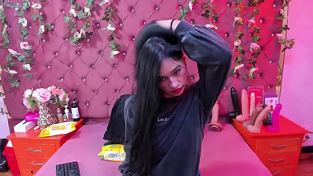 Mariana Prin online show from November 2025 03:05:01 AM