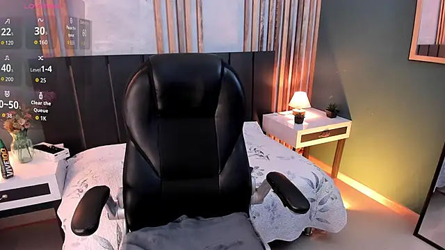 Janne lee online show from November 2025 08:08:01 PM