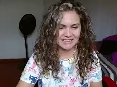 helenca43 online show from February 2025 04:01:02 PM