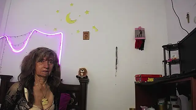 DominaLeona online show from January 2025 08:42:01 PM