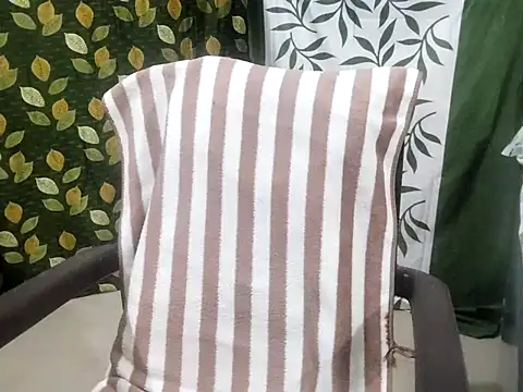 Aarvi Arora online show from February 2025 10:48:02 AM