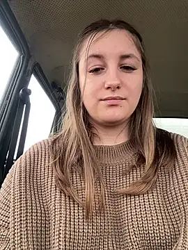 Strawberryyyyik online show from December 2024 10:14:02 AM