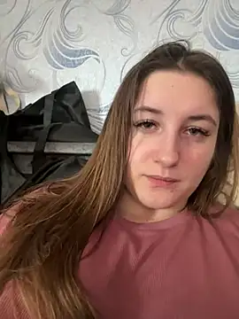 Strawberryyyyik online show from March 2025 10:17:02 AM