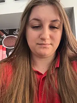 Strawberryyyyik online show from February 2026 06:02:01 AM