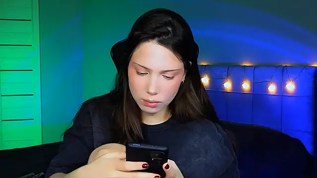 Snapshot of Stacy_Gonzales_ chatting on December 2024 06:22:02 AM Stacy Gonzales online show from December 2024 06:22:02 AM