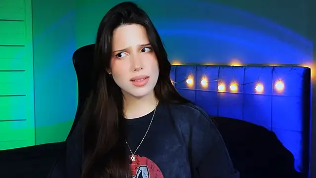 Snapshot of Stacy_Gonzales_ chatting on December 2024 09:13:02 AM Stacy Gonzales online show from December 2024 09:13:02 AM