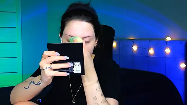 Snapshot of Stacy_Gonzales_ chatting on March 2025 05:57:01 AM Stacy Gonzales online show from March 2025 05:57:01 AM